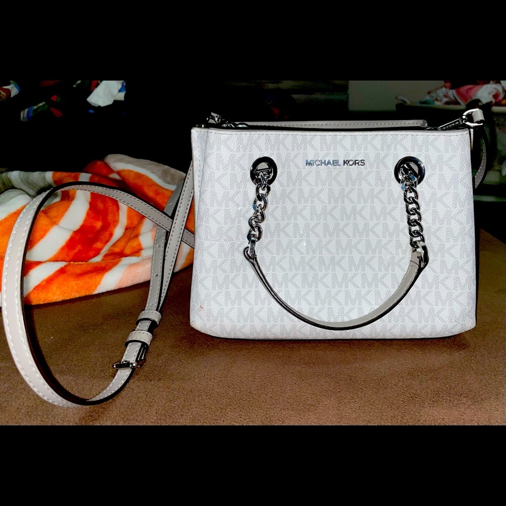 Michael Kors crossbody purse